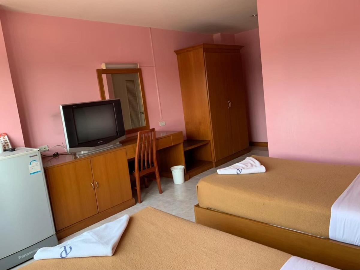 Pat Place Aparthotel เชียงใหม่ ภายนอก รูปภาพ